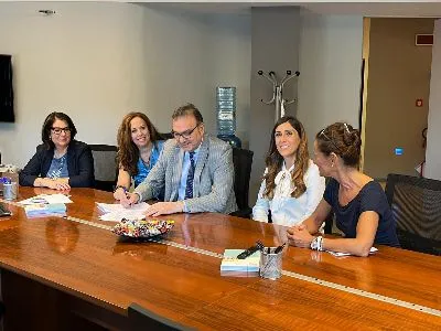 ASSOPORTI: Sottoscritta dichiarazione d’intenti “No Women, no panel”
Nel giorno dell’anniversario della sottoscrizione del Patto per la Parità di Genere
Tra i firmatari anche l'Autorità Portuale di Ravenna
L’Associazione prosegue nell’impegno sulle disuguaglianze